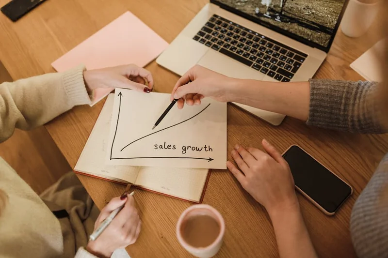 AI 고객 분석으로 매출 증대 - CRM 데이터 마이닝 실전